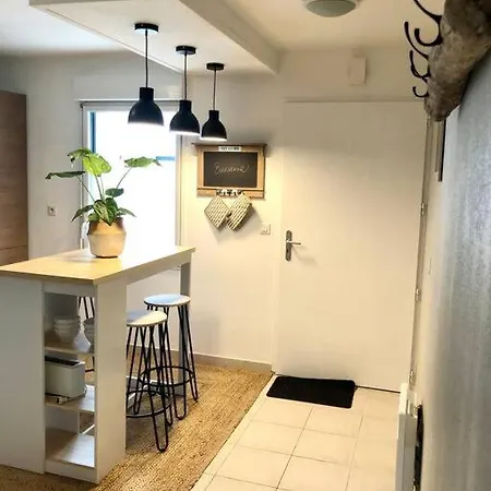 Cosy 4/6 Personnes Idealement Place 아파트 *